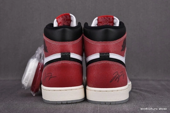 100 Air 1 DA2728 Jordan Retro Trophy High DA2728-100 Room Chicago 0324